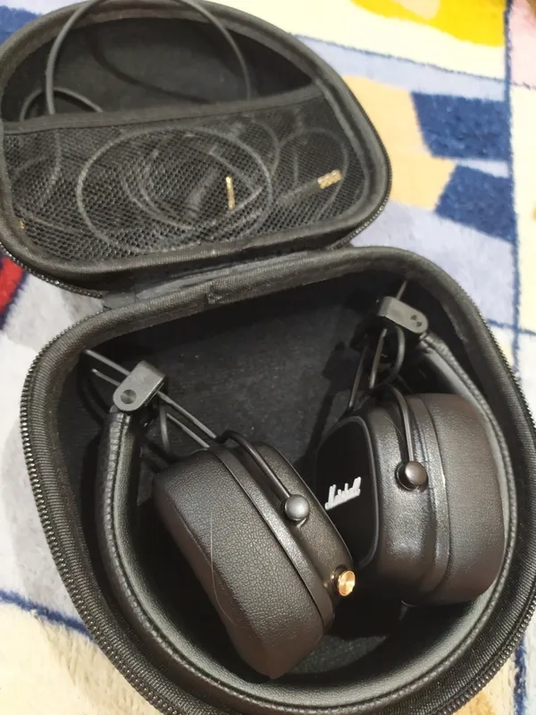 Наушники Marshall MAJOR IV Black - Покупайте в официальном